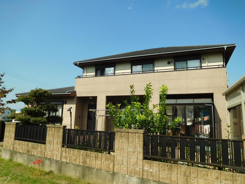 伊勢市 外壁屋根塗装05 Before 伊勢市 外壁屋根塗装05 Before